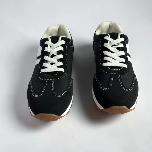 Black White Retro Sneakers Lace Up Athletic Casual Shoes Gum Sole Size 7.5 - Picture 15 of 15